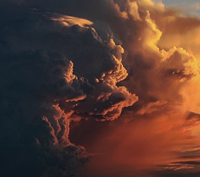 Stormy skies by Michael Weidner on photo website Unsplash