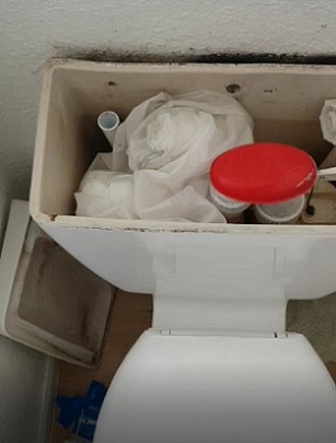 One FloodSax quickly soaked up all the water in this toilet cistern so it could be repaired rapidly
