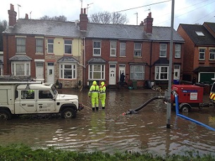 Severe flooding near the River Severn in Worcestershire. Photo by Lee Bond.